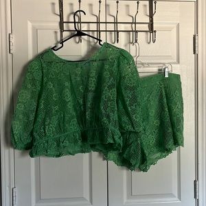 future collective green lace set